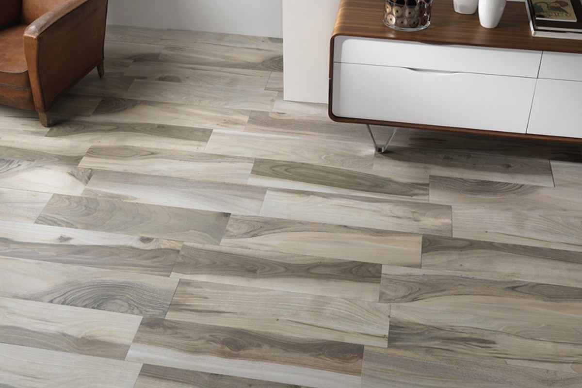 Piastrelle bagno effetto parquet: che ne pensate del parquet bagno ...