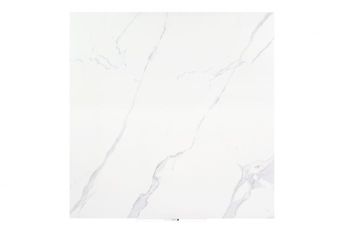 Statuary marble with gray veins