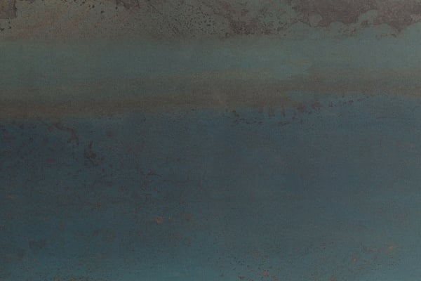 Slightly oxidation green metal