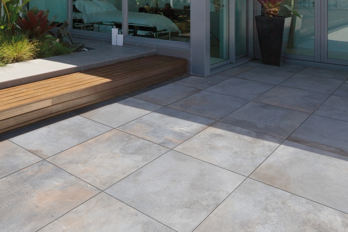 Grey industrial metallic tiles 20 mm outdoor
