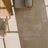 Stein von Marseille Beige