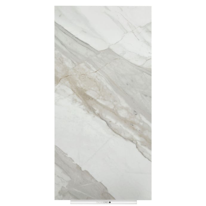 Marbre Calacatta brillant gris et or