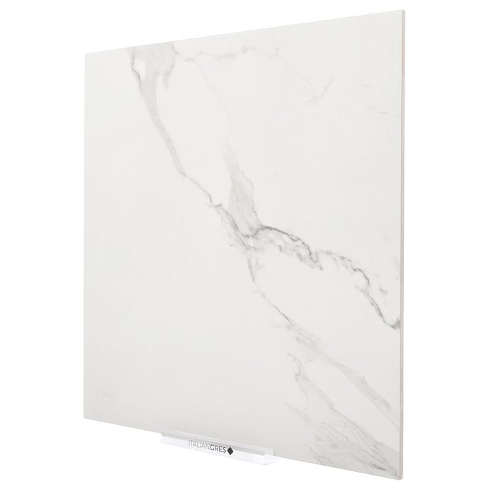 Statuary marble with gray veins