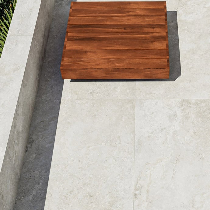 Crosscut grey travertine grip R11