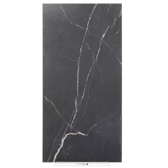 Schwarzer Calacatta-Marmor matt