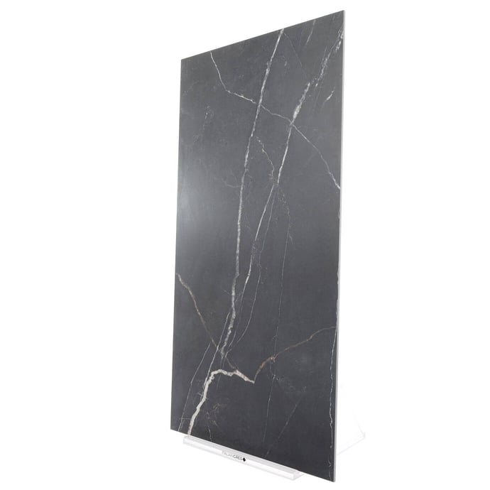 Schwarzer Calacatta-Marmor matt