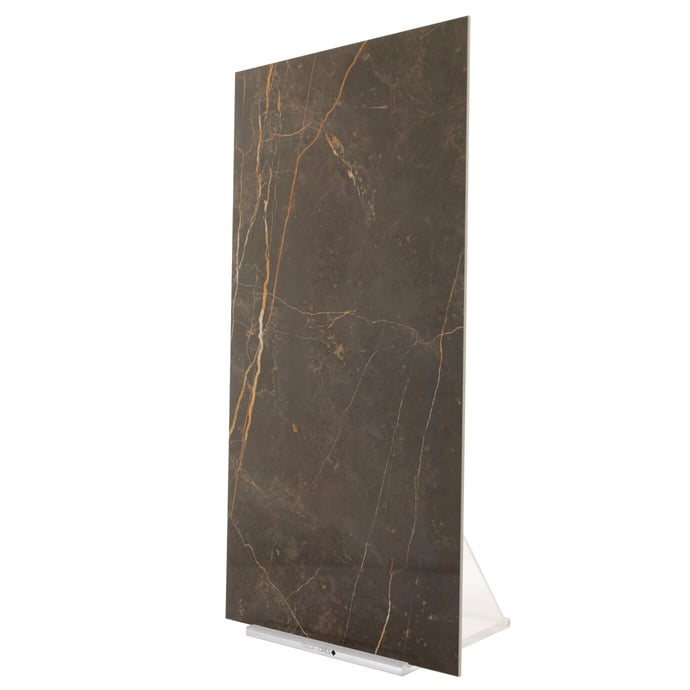 Glänzender Schwarzer Marmor mit gold Adern