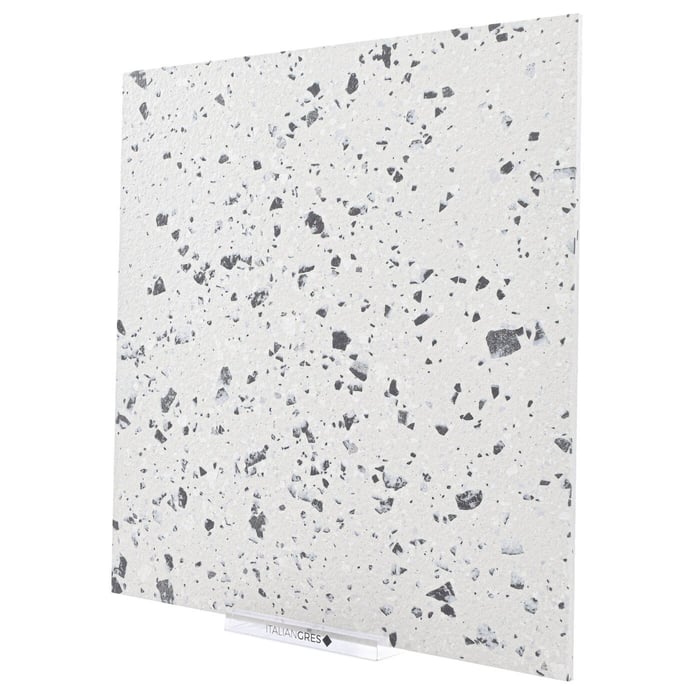 Terrazzo Weiß Ganzkörper Outdoor