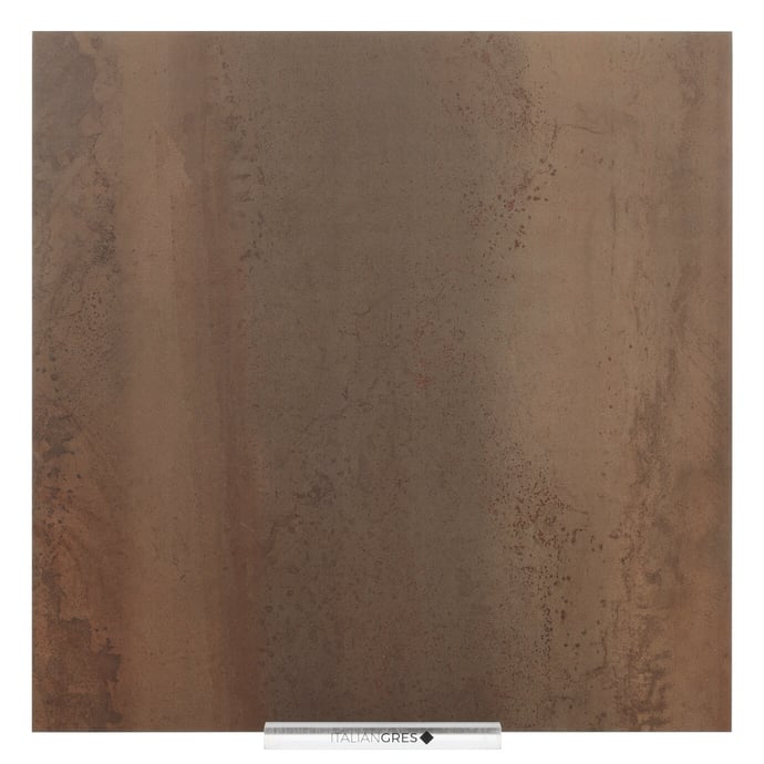 Leicht oxidiertes braunes Metall