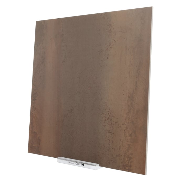 Leicht oxidiertes braunes Metall
