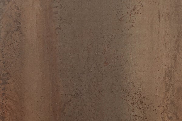 Leicht oxidiertes braunes Metall